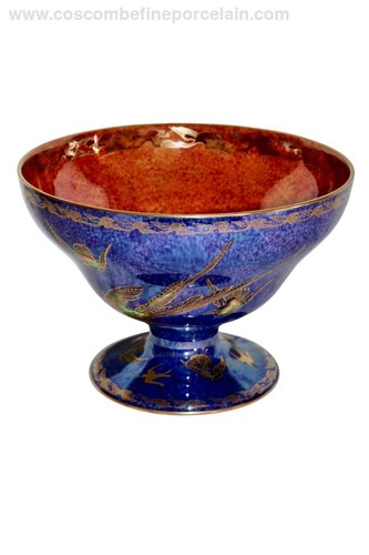 Large wedgwood melba - melba, center
