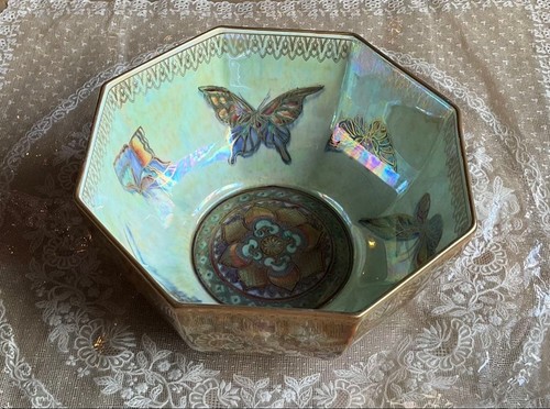 Wedgwood lustre bowl - bowl, daisy