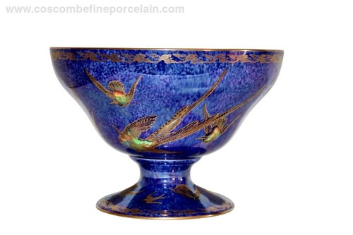 Large wedgwood melba center - wedgwood,